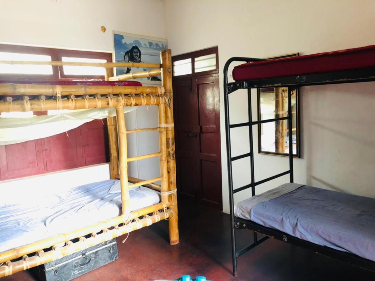 Gurukulam Hostel Pondicherry Bagian luar foto
