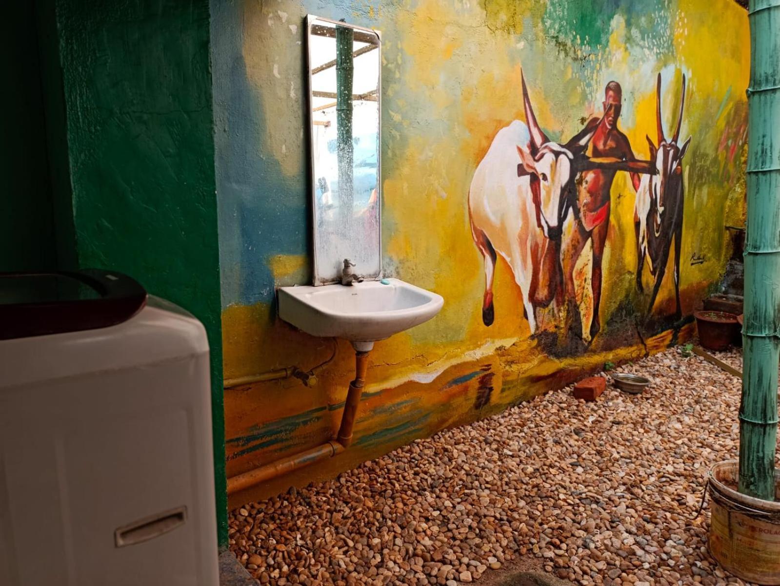 Gurukulam Hostel Pondicherry Bagian luar foto