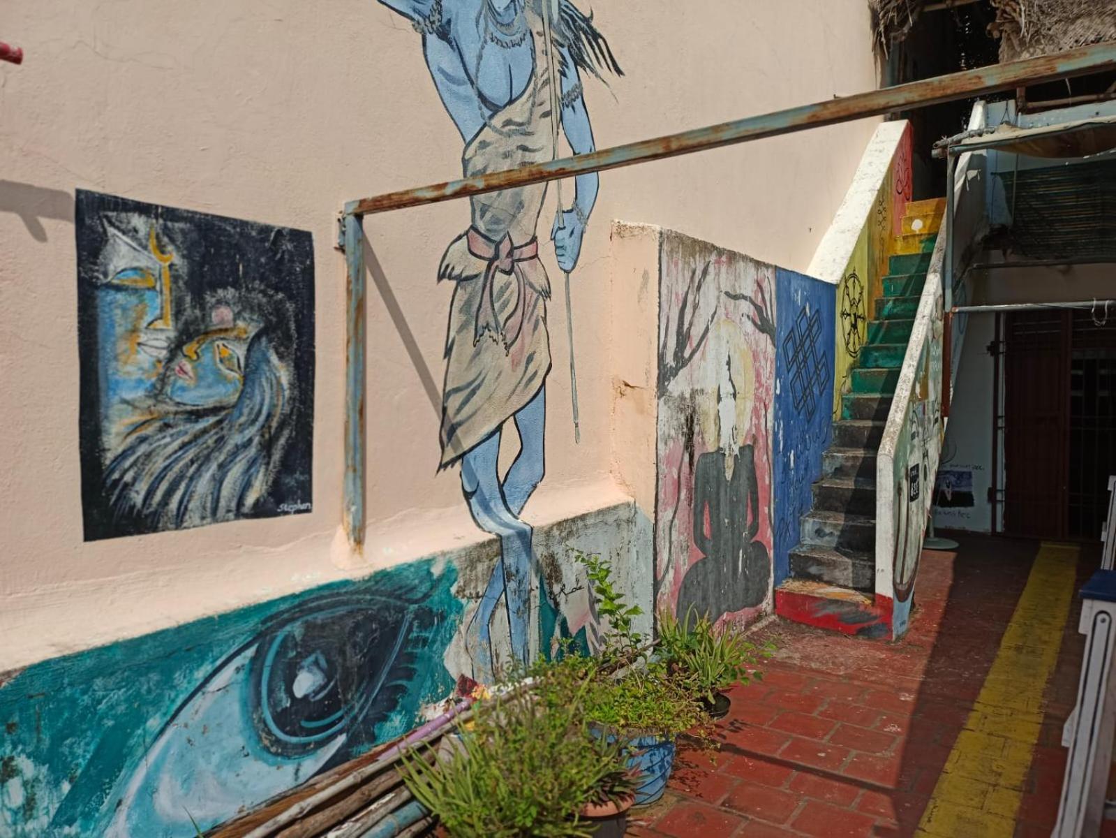 Gurukulam Hostel Pondicherry Bagian luar foto